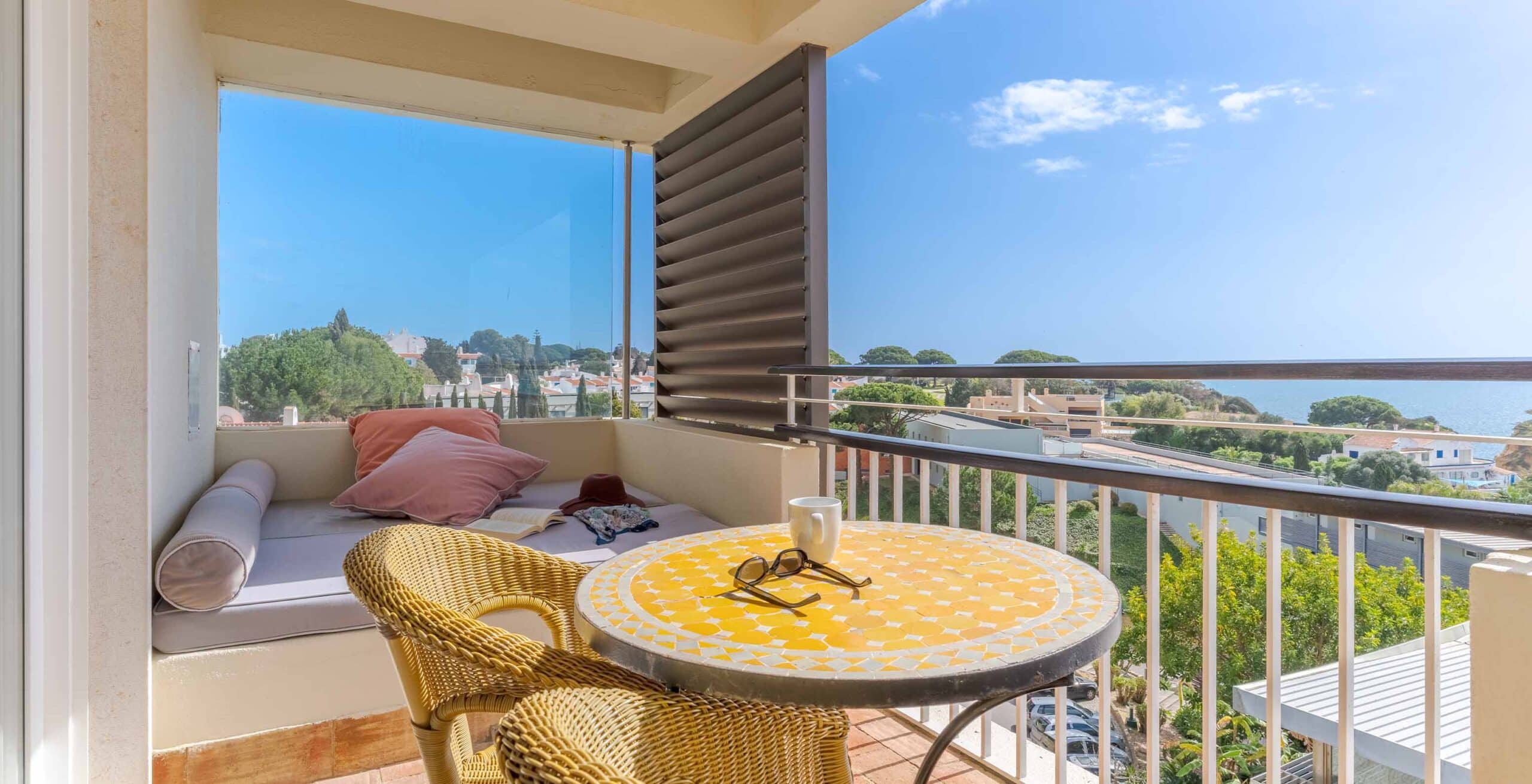 http://Balcon%20privé%20avec%20vue%20sur%20la%20mer%20au%20Pestana%20Alvor%20Praia
