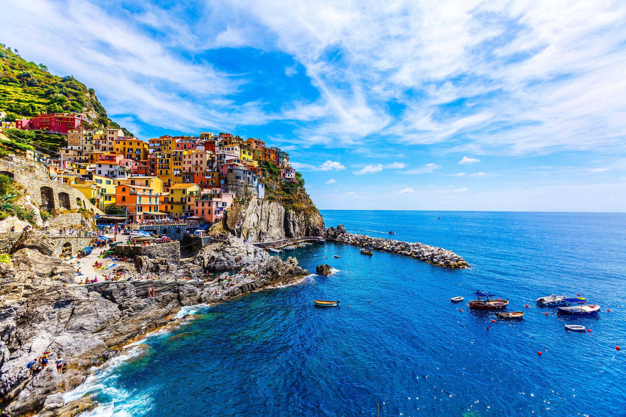 http://Village%20coloré%20de%20Manarola%20perché%20sur%20la%20falaise%20des%20Cinque%20Terre