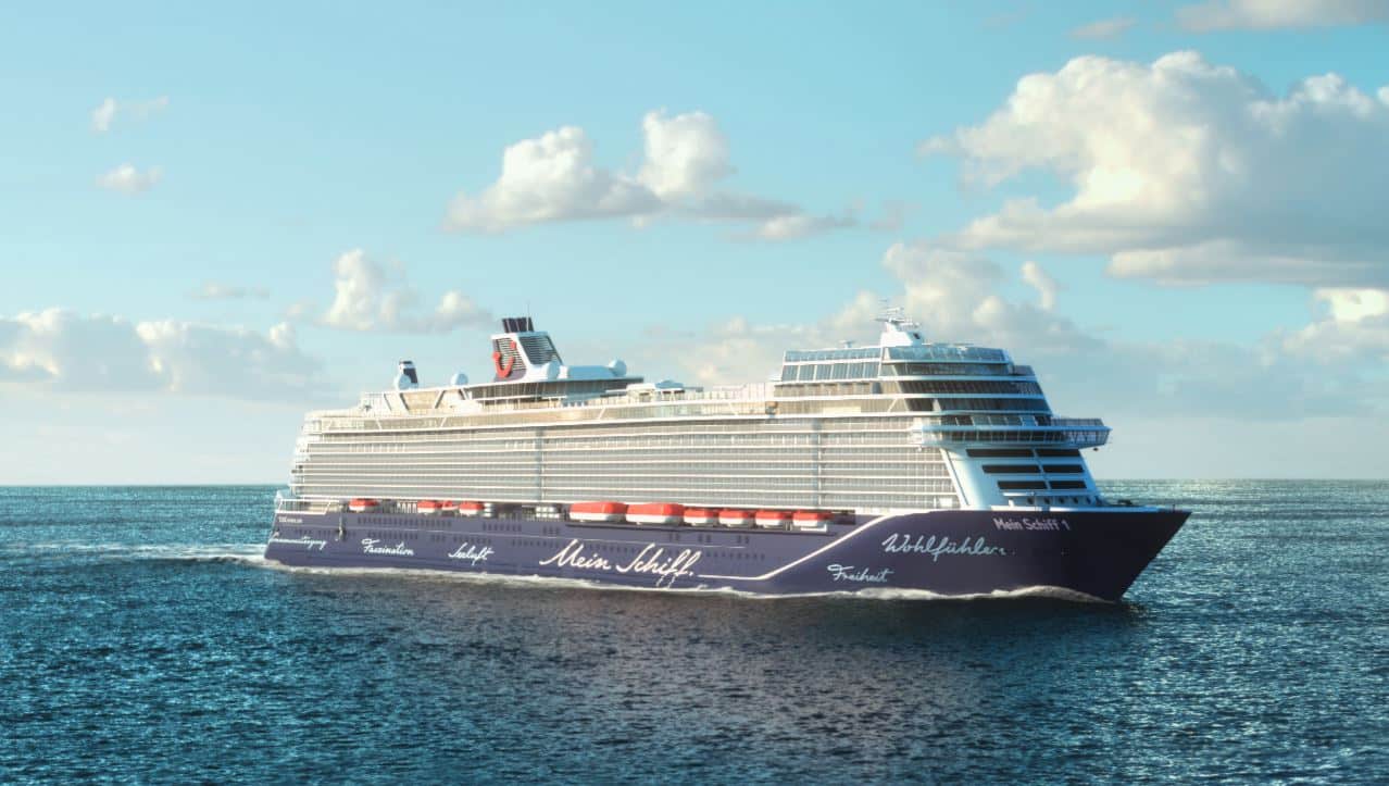 http://Une%20croisière%20maritime%20au%20large%20des%20côtes%20asiatiques.