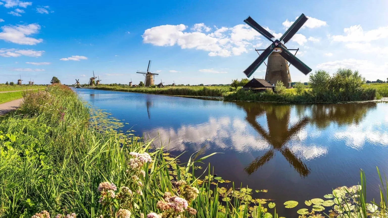 Cruise aboard the Riverside Debussy – Amsterdam to Antwerp